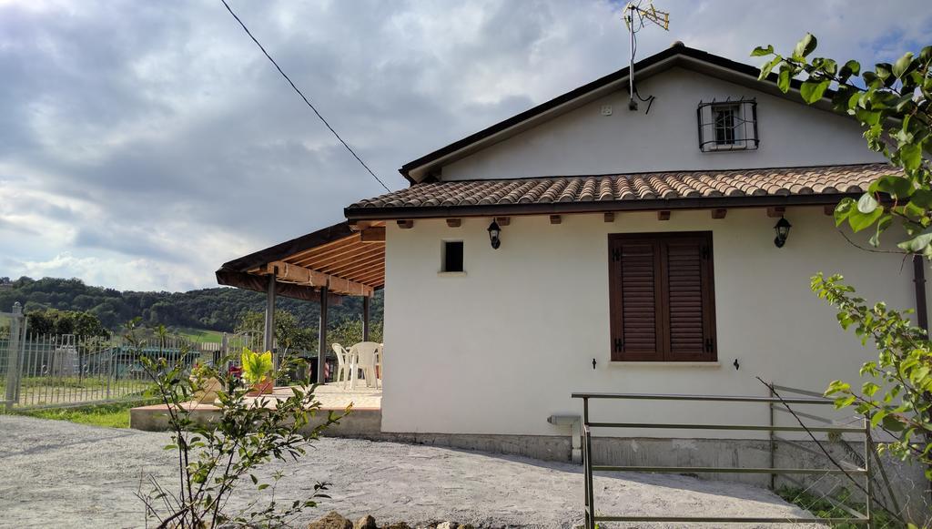 La Casa Di Mary Villa Amelia Exterior photo